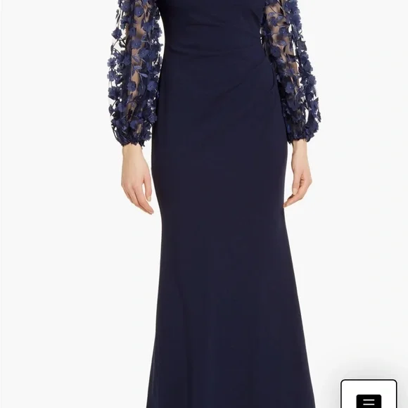 black long sleeve cleavage dress Lyra